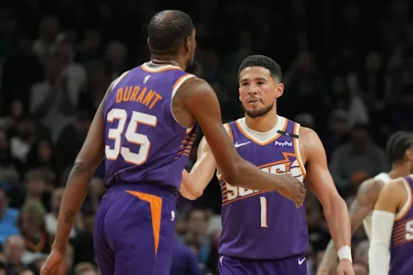 ความสำเร็จและความล้มเหลวในรอบเพลย์ออฟของ Suns